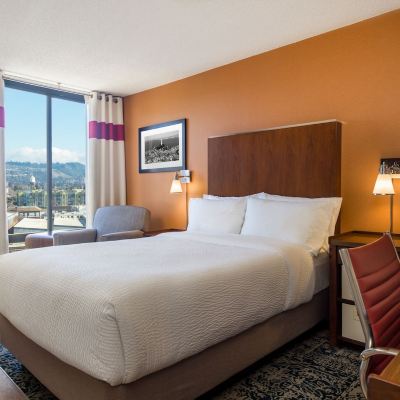 Double Bed Room Four Points by Sheraton - San Francisco Bay Bridge Promo Code