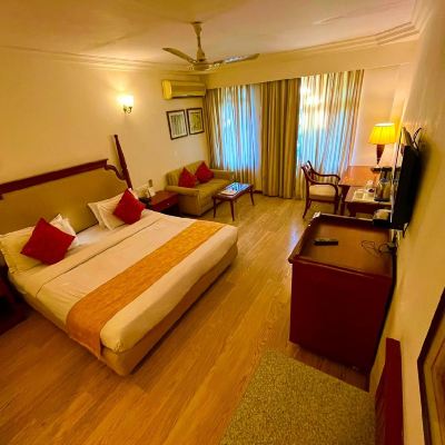 Super Deluxe Room Hotel Palanpur Palace Promo Code