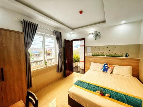 豪华双人房（带阳台）