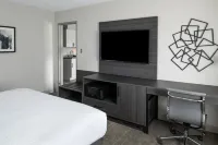 Holiday Inn Express SOUTH BURLINGTON - DOWNTOWN by IHG Hotel a 
