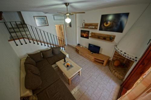 两卧室联排别墅