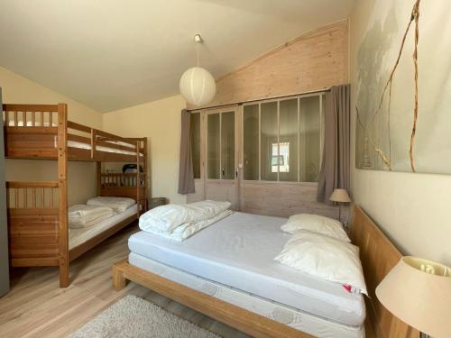 两卧室联排别墅