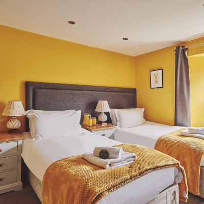 Double or Twin Room Ensuite The Lansdowne Promo Code