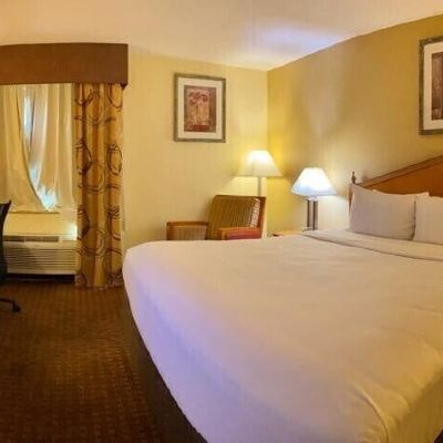 One-Bedroom Room Ocotillo Inn Promo Code