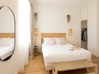 Les Clés Secrètes Hotels in Sete