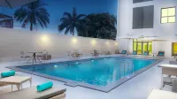 Star Land Hotel Bastos