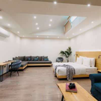 Comfort Suite Arcade Hotel Promo Code
