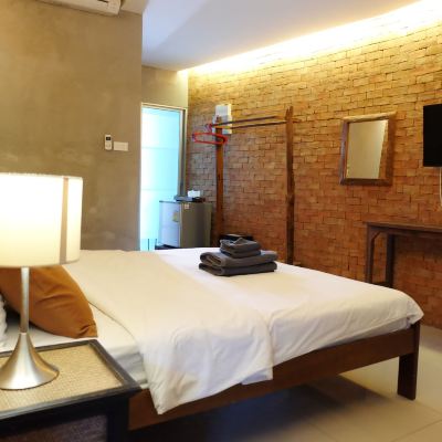 Deluxe King Room With Park View-Non-Smoking The White Elephant Home Promo Code
