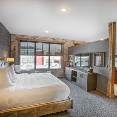 Premium One-Bedroom Suite Hotel Crosby Promo Code