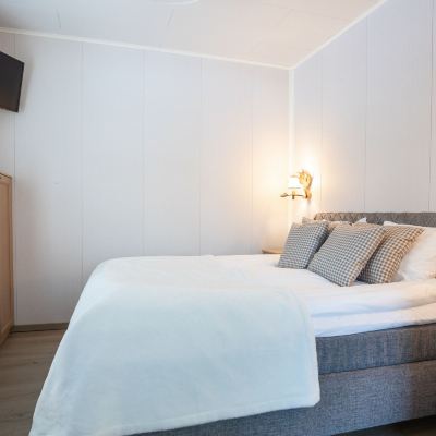Family Suite with Sauna Santa Claus Holiday Village Promo Code