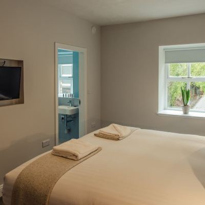 Executive Apartment (Stairs Only) Isaacs Hotel Cork City Promo Code