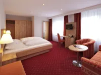 Hotel Waldeck Mit Restaurant "Florian'S" Ξενοδοχεία στην πόλη Feldberg