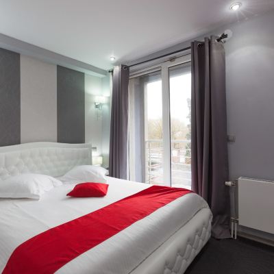 Comfort Double Room Hotel Phenix Promo Code