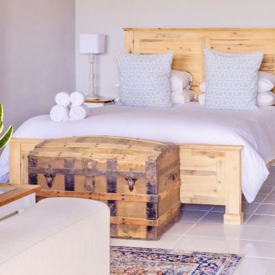Standard Room, 1 Bedroom (Unit 1) River Front Estate Promo Code