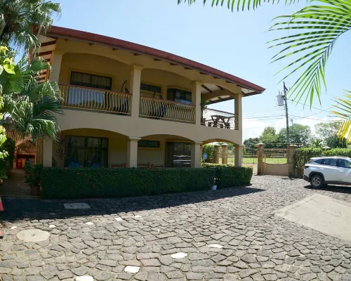 Villas Welcome to Heaven Hotels in Puerto Carrillo