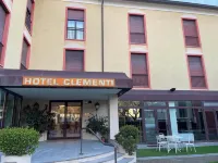 Hotel Clementi Отели в г. 