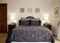 Bathurst Heights Bed & Breakfast