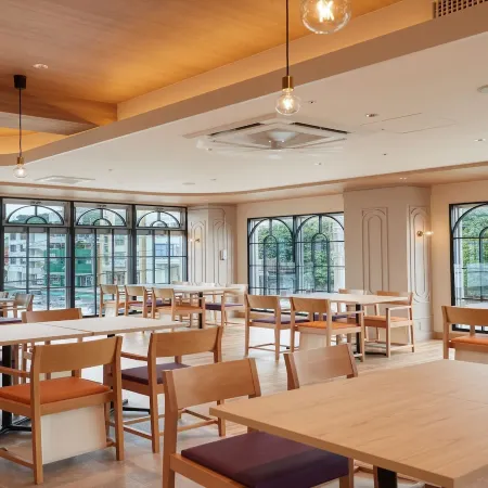 THE GRAND HOTEL GINOWAN