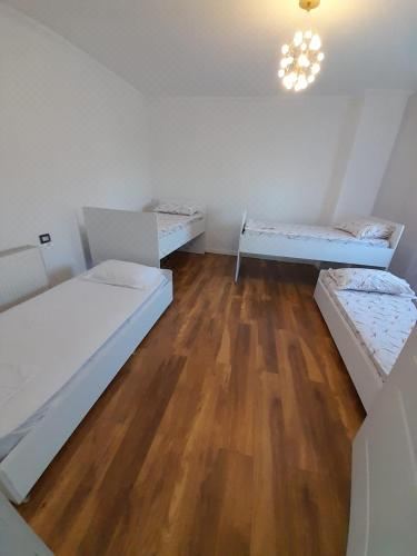 Vila Dervish CELA Two-Bedroom Villa