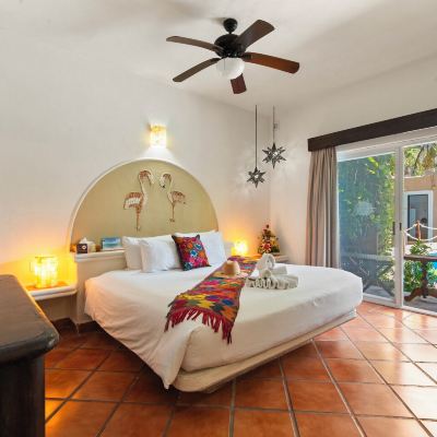 Standard King Room Riviera del Sol Promo Code