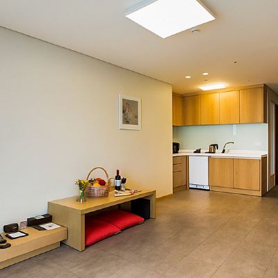 套房 - 2張蒲團，ondol房（韓國傳統房型），2張額外蒲團，側海景 海雲台貝斯特韋斯特飯店優惠