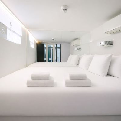 Party Room Mr. Monkey Amsterdam Promo Code