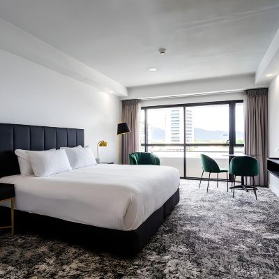 Superior King With View The Benson Hotel Promo Code