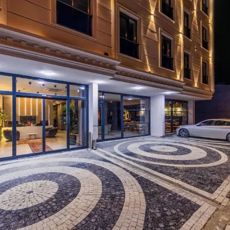 Dedem Hotel Premium - Çorlu Отели в г. Чорлу