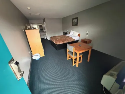 Relax Inn Dover Near Speedway