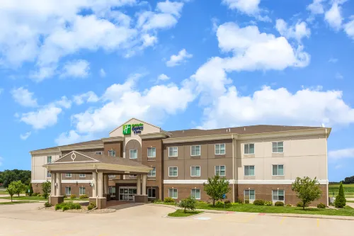 Holiday Inn Express & Suites ALBERT LEA - I-35 by IHG