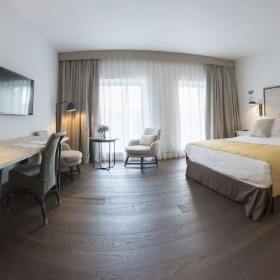 Standard Double Room Parador de Lleida Promo Code