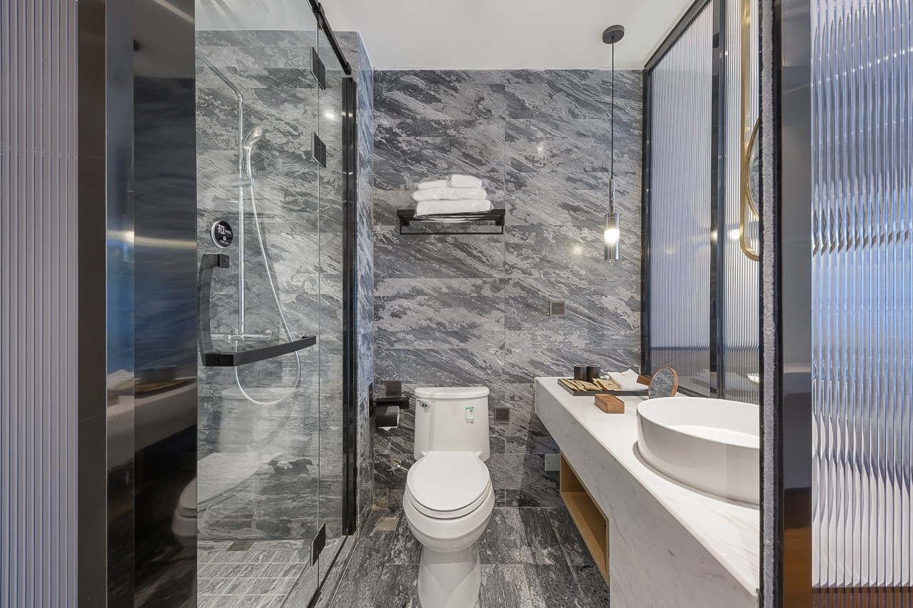 争朝夕-露台大床房（落地窗+高端洗护+智能客控）