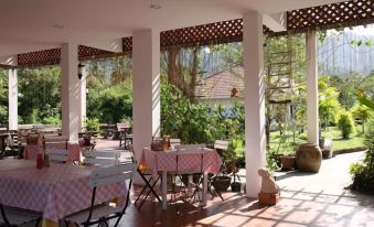 Baan Chuengkao Resort - Housity