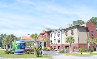 Holiday Inn Express & Suites Pensacola W I-10