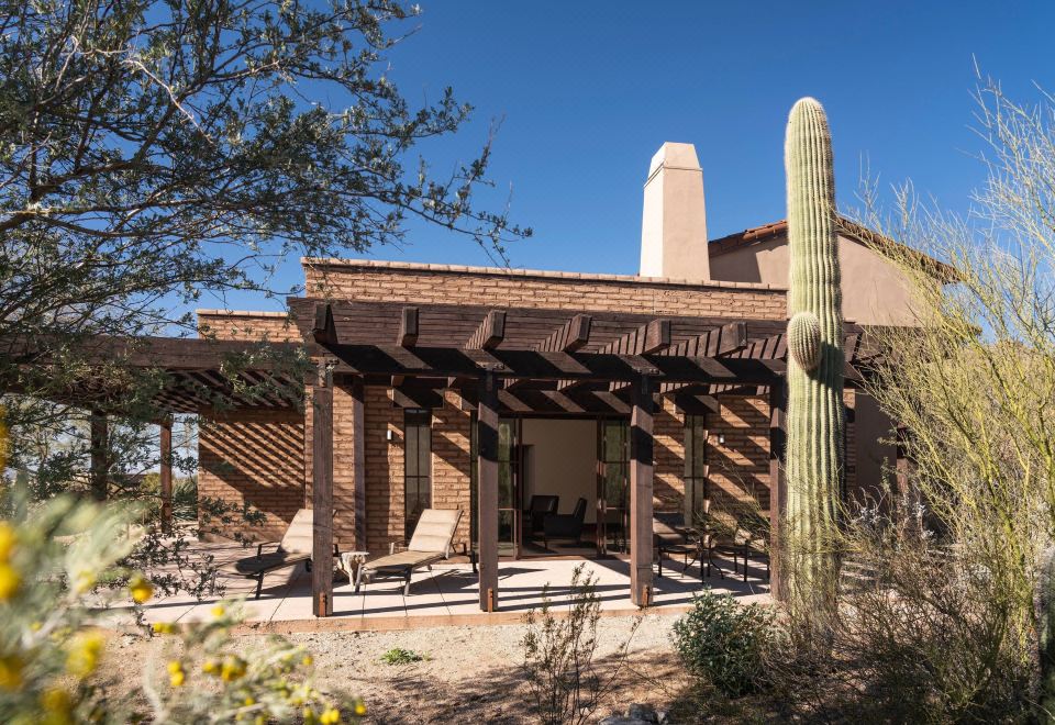 The Ritz-Carlton, Dove MountainGolf Casita Suite, 1 Bedroom Suite, 1 King, Private Sofa Bed