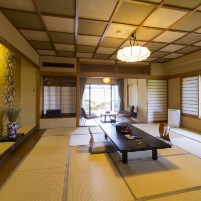[West Building Next Room ★ 22.5 Tatami]Large Room[Standard][Japanese Room][Non-Smoking][Ocean View]