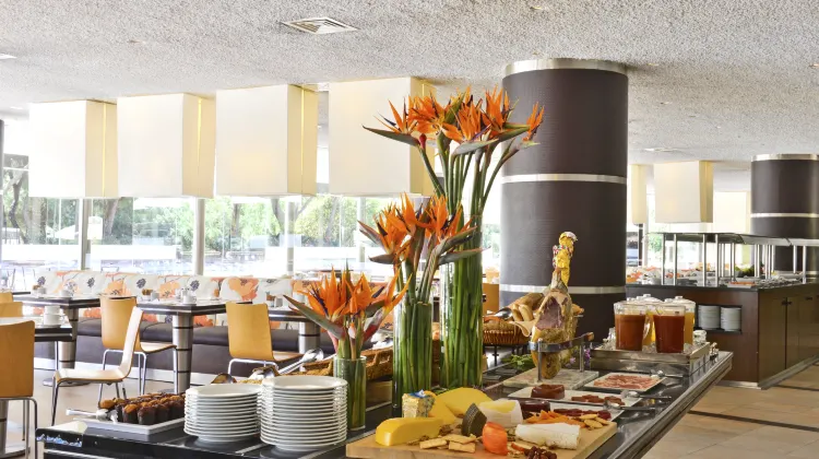 Pestana Vila Sol Golf & Resort Hotel Dining/Restaurant