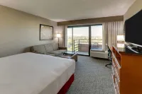Drury Inn & Suites Phoenix Airport