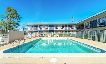 Xpress Inn & Extended Stays by OYO Marshall TX near I-20 & Hwy 59 - Housity