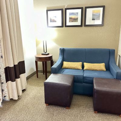 King Suite With Sofa Bed And Jetted Tub-Balcony/Non-Smoking Comfort Suites Mountain Mile Area Promo Code