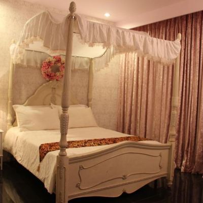 French Colonial Suite Kupon Love Inn Boutique Hotel