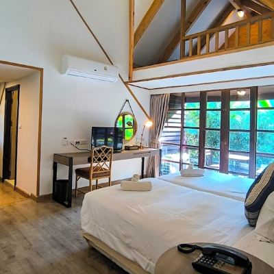 Superior Room Issara Boutique Winery Hotel Promo Code