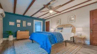 Gorgeous Apt, Pets, Hot Tub & Fire Pit, Walk --> DT Frederick