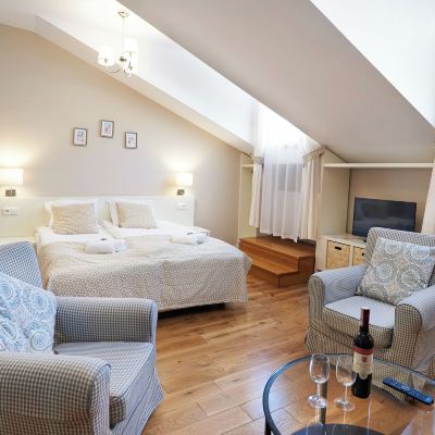 Superior Maisonette Apartment Gołębia 8 Residence Promo Code