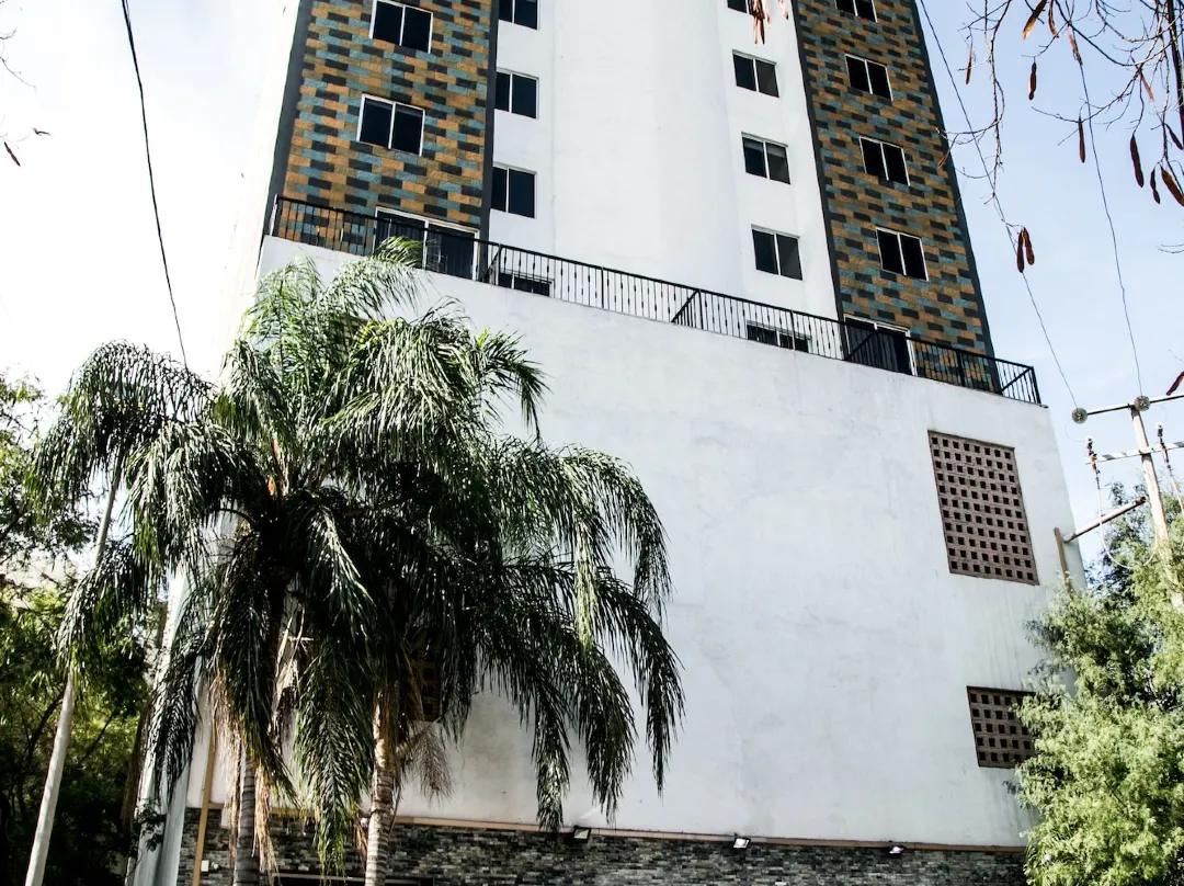 Suites Dioh - Monterrey