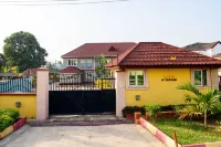 D'Tavern Apartment Hotel di 