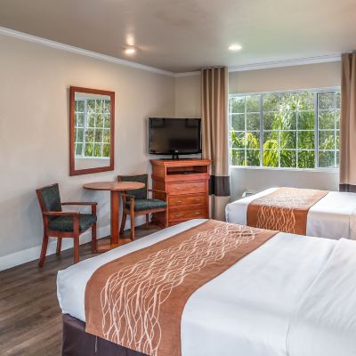 Two Queen Room BLu Pacific Hotel Promo Code
