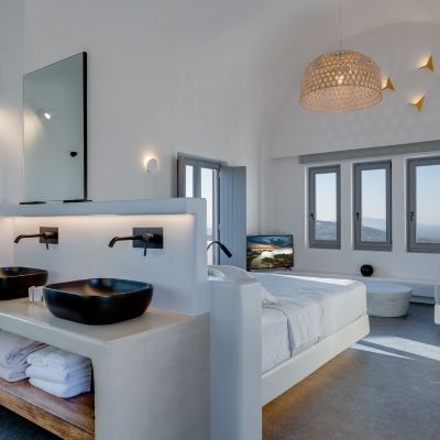 Deluxe Suite With Sea View And Outdoor Hot Tub Elements Cozy Suites Promo Code