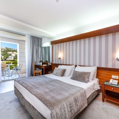 Standard Double or Twin Room with Balcony and Sea View Hotel Uvala Promo Code