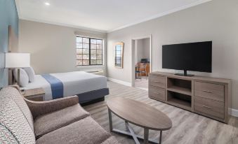 Captain Inn and Suites Seabrook-Kemah - Housity